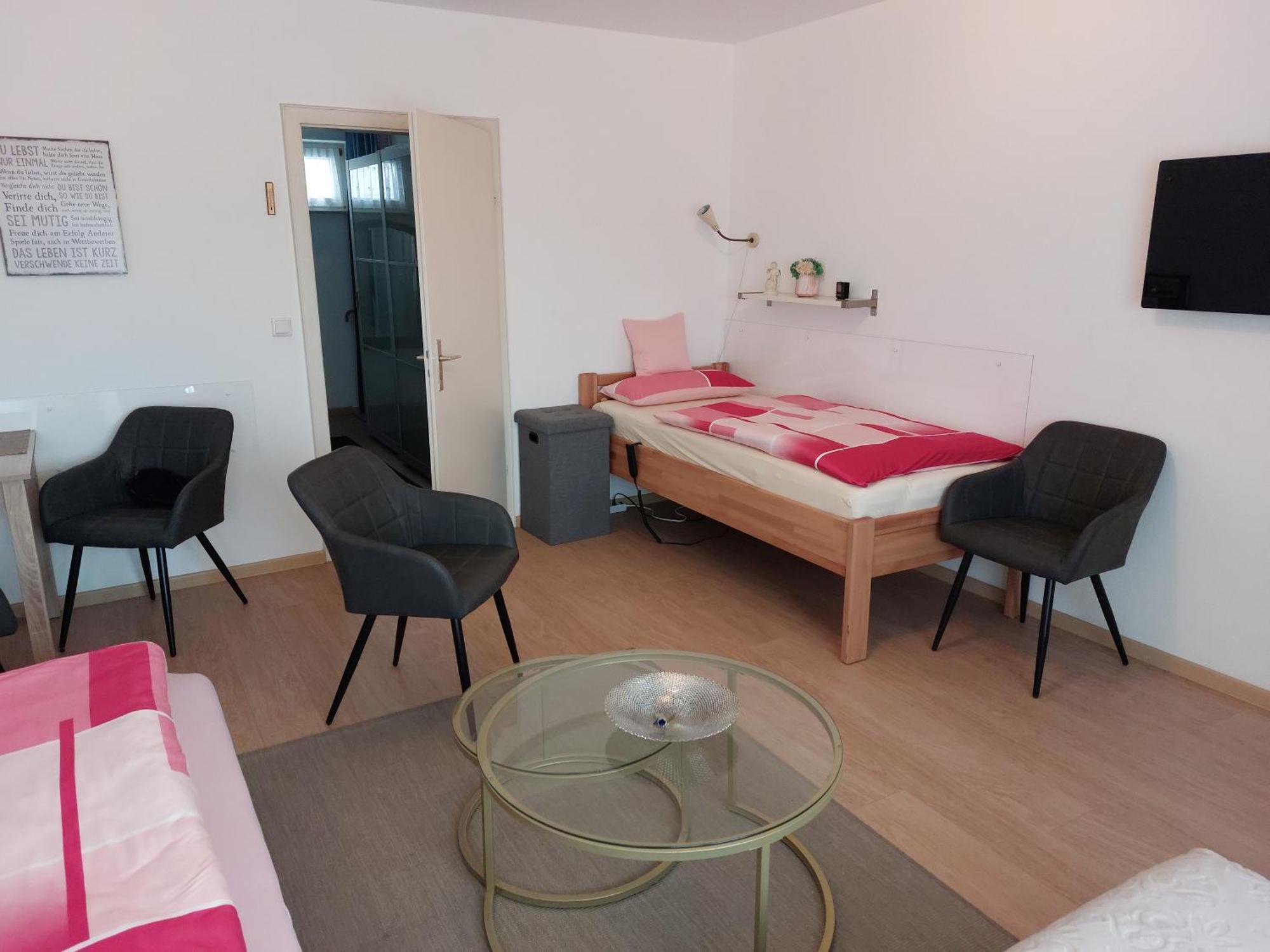 Apartment-Ferienwohnung In Mainaschaff Eksteriør billede